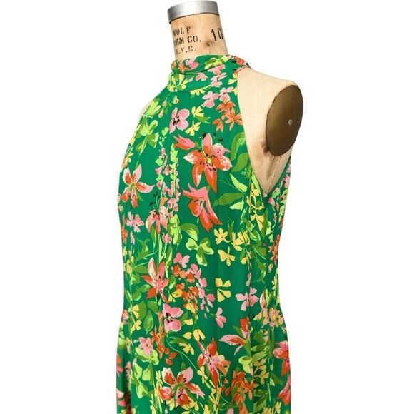 Vince Camuto Green Floral Halter Dress
Size 10 - Picture 3 of 7